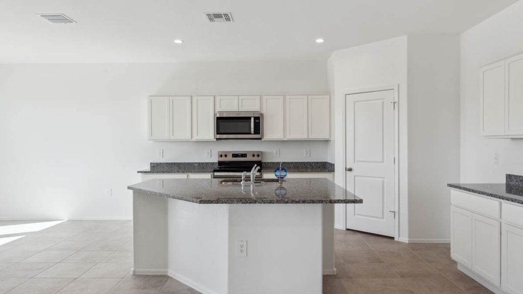 Furnished interior view inside a new home in Carlton Commons, Casa Grande (Image 7).