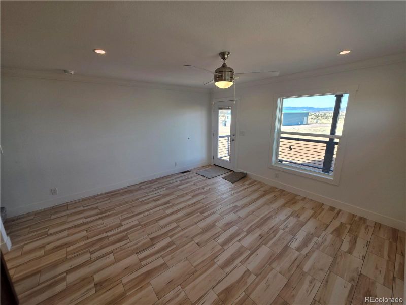 Spacious, unfurnished interior of a new home in , Williamsburg (Image 15). Spacious, unfurnished interior of a new home in , Williamsburg (Image 15).