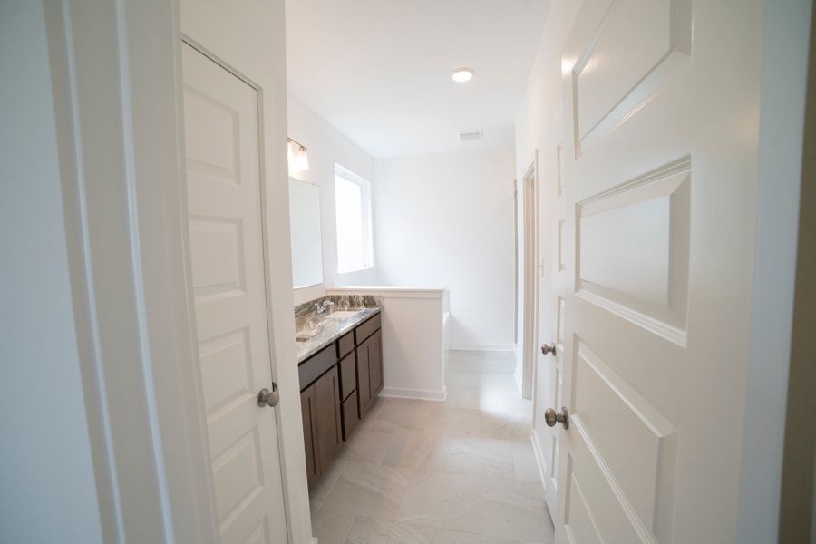 Furnished interior view inside a new home in Gourd Creek, Bryan (Image 4).