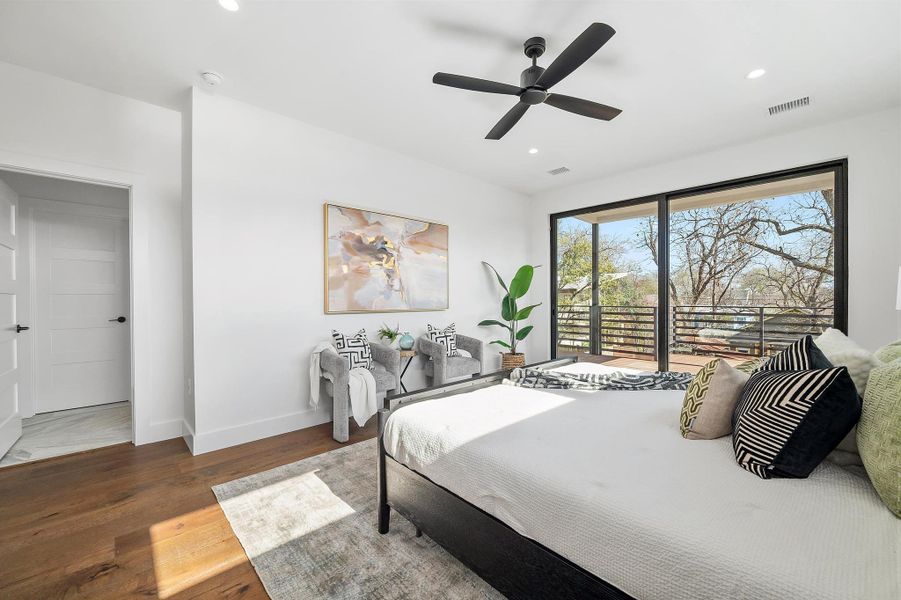 Bedroom with visible vents, access to outside, wood finished floors, recessed lighting, and baseboards