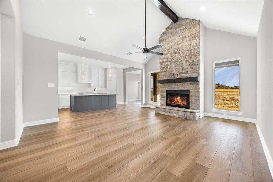 Spacious, unfurnished interior of a new home in Waterfall Ranch - 1 Acre Lots, Waxahachie (Image 22). Spacious, unfurnished interior of a new home in Waterfall Ranch - 1 Acre Lots, Waxahachie (Image 22).