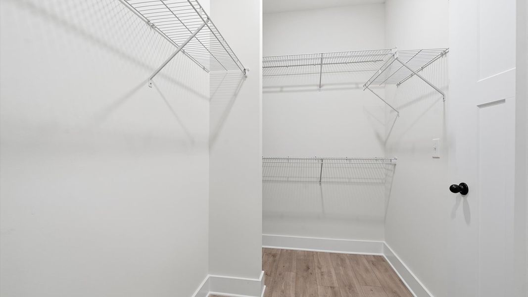 Walk-in Closet
