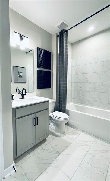 Furnished interior view inside a new home in Hopewell Reserve, Cumming (Image 10). Furnished interior view inside a new home in Hopewell Reserve, Cumming (Image 10).