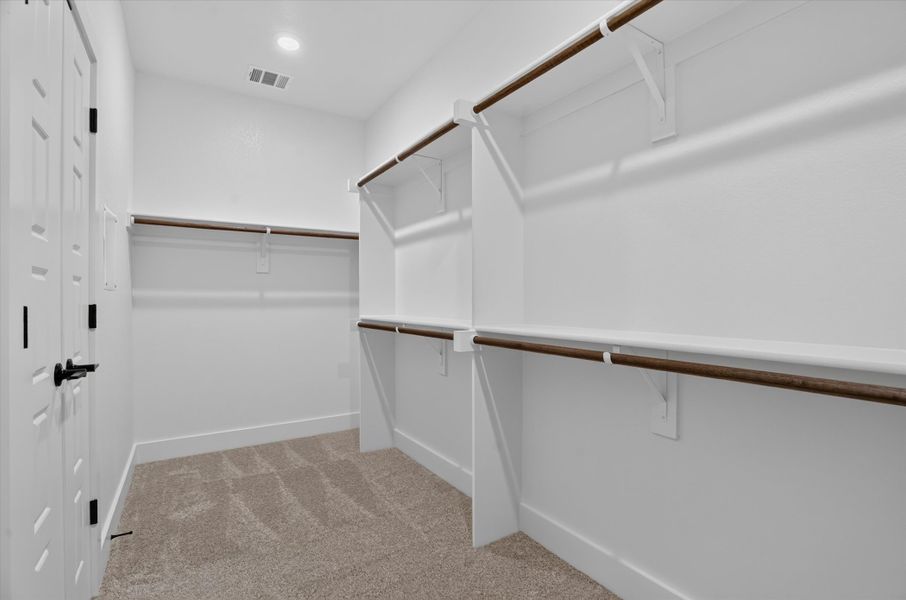 Spacious, unfurnished interior of a new home in Taylor Ranch, Springtown (Image 39).