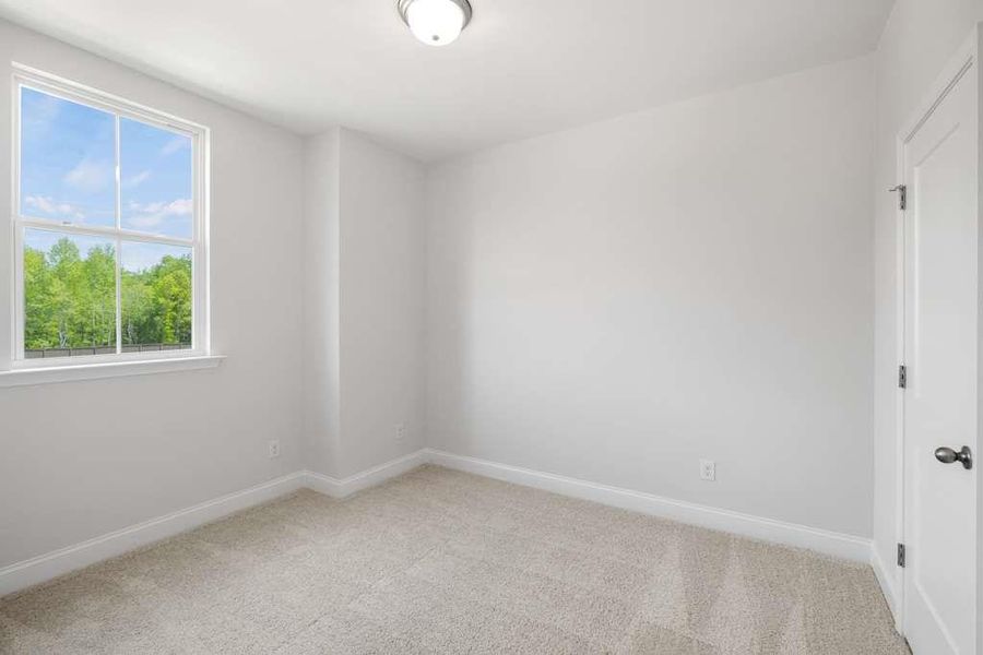 Spacious, unfurnished interior of a new home in Maddox Landing, Hoschton (Image 28).