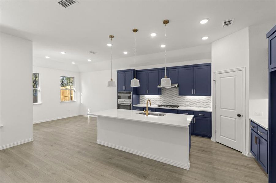 2201 Meadowlark  Kitchen 3