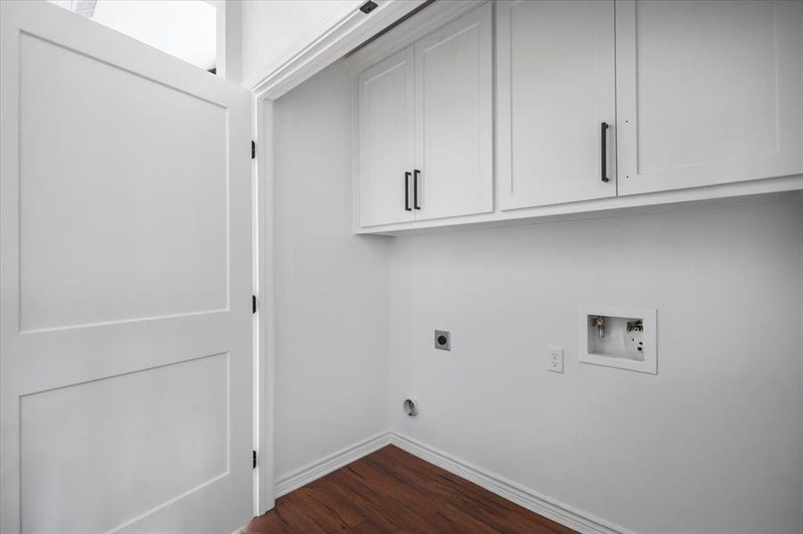 Spacious, unfurnished interior of a new home in , Tyler (Image 30).