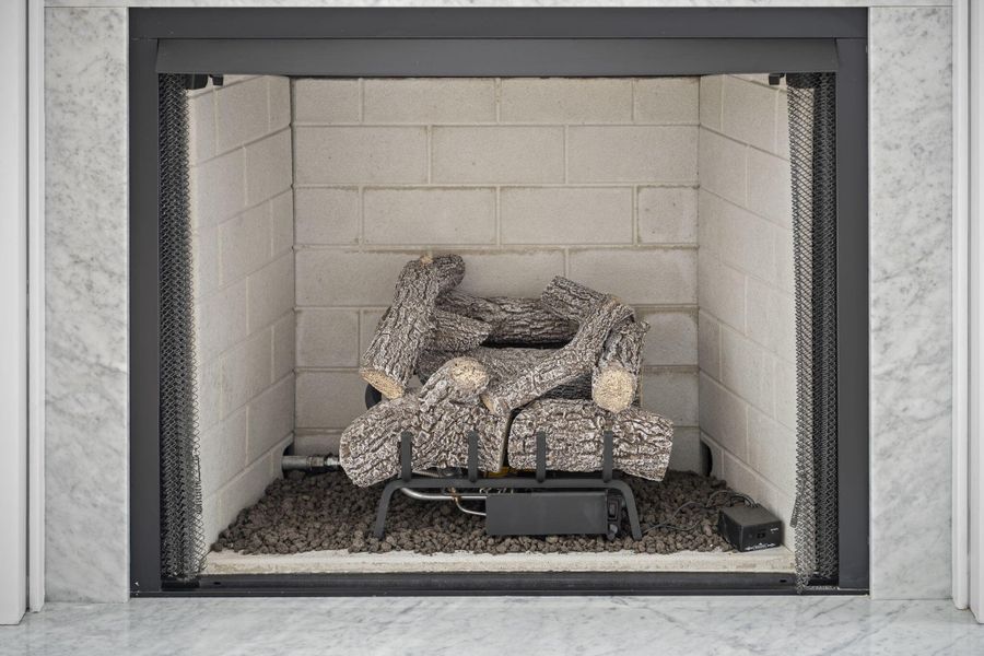 Exterior details and patio area of a home in , Johns Island (Image 3).