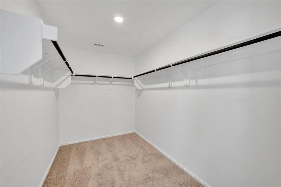 Spacious, unfurnished interior of a new home in Woodstone, Providence Village (Image 16). Spacious, unfurnished interior of a new home in Woodstone, Providence Village (Image 16).