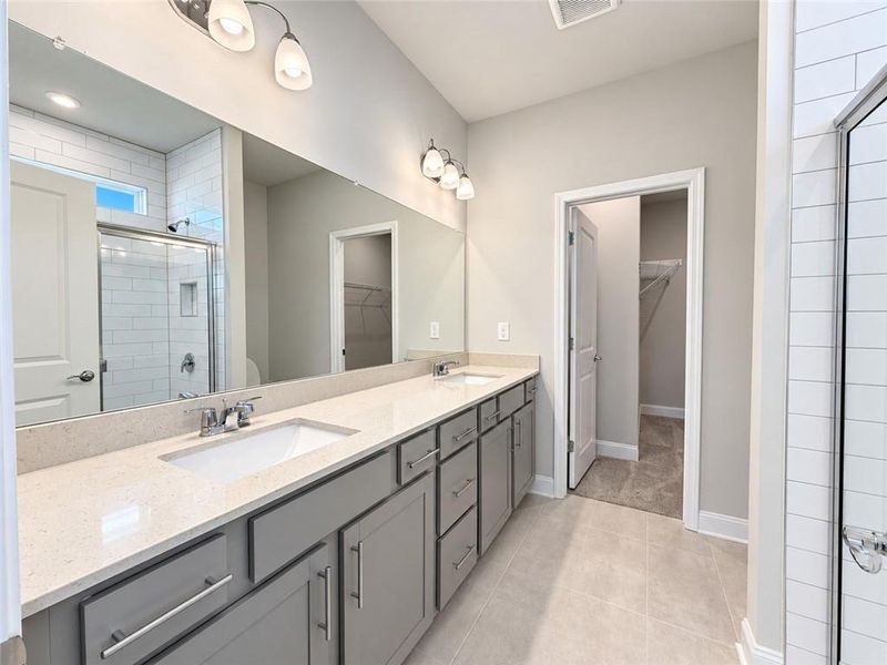 Furnished interior view inside a new home in Sun City Peachtree, Griffin (Image 5).