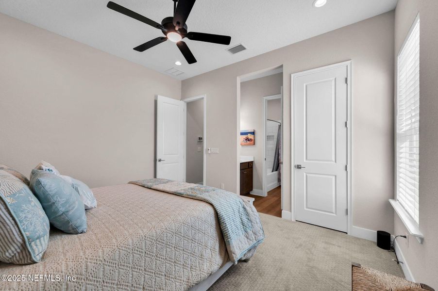 Furnished interior view inside a new home in Seven Pines, Jacksonville (Image 6). Furnished interior view inside a new home in Seven Pines, Jacksonville (Image 6).