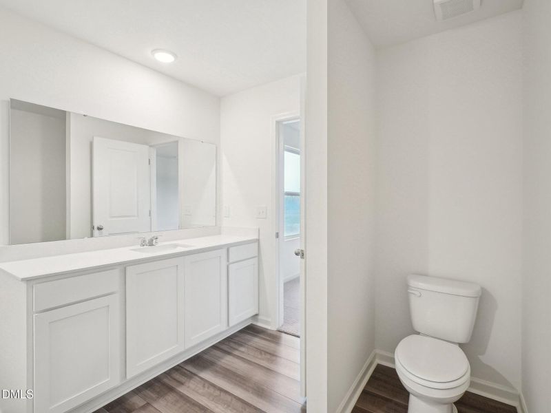 26-web-or-mls-Solace Wy 212-2805-026