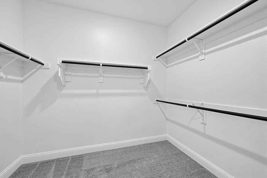 Spacious, unfurnished interior of a new home in South Oak, Lakewood Village (Image 21).