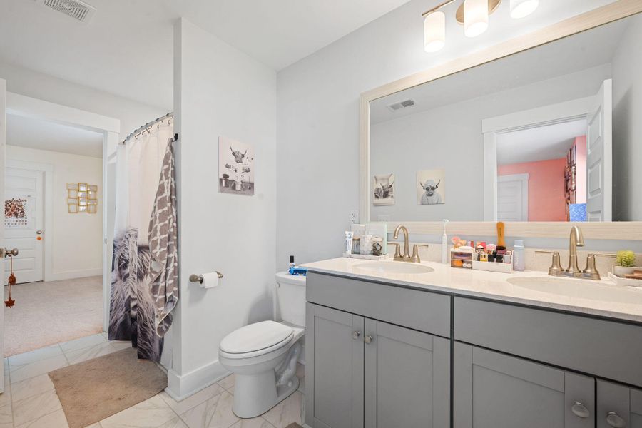 Furnished interior view inside a new home in Lochton, Summerville (Image 16). Furnished interior view inside a new home in Lochton, Summerville (Image 16).