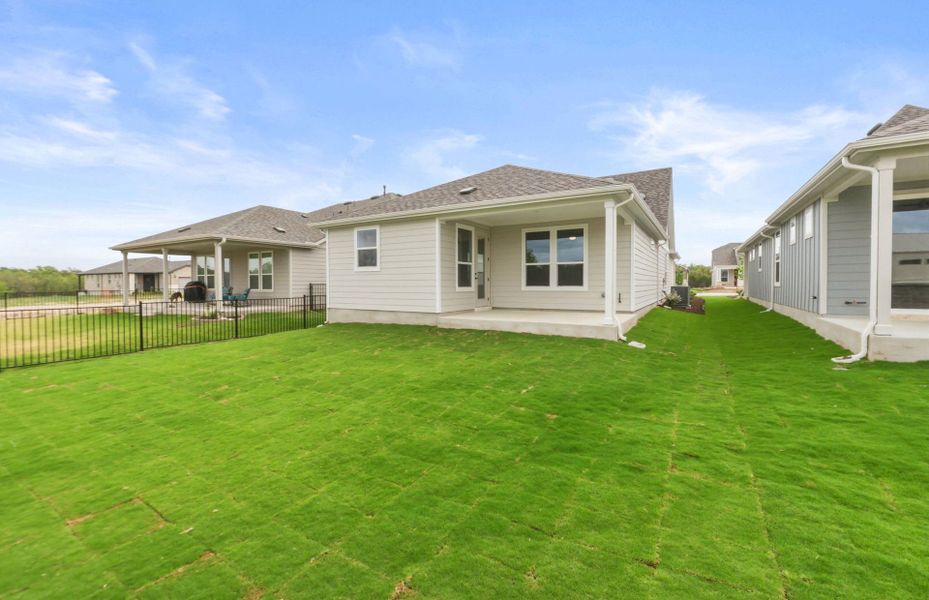 Exterior details and patio area of a home in Sun City Texas, Georgetown (Image 24).
