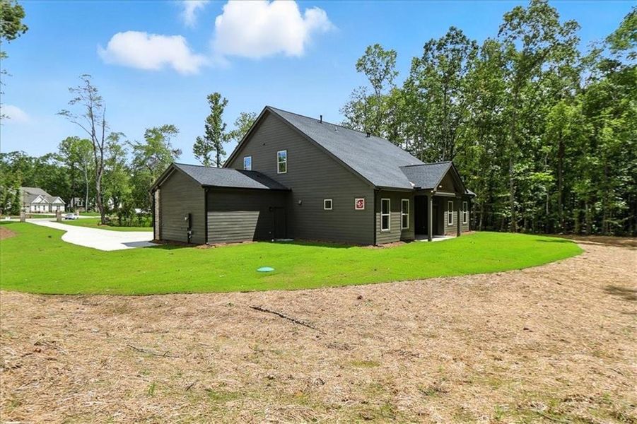 Image 60 of a home in .