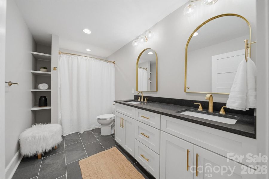 Furnished interior view inside a new home in , Newland (Image 29).