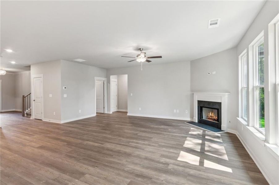 Spacious, unfurnished interior of a new home in Traditions of Braselton, Jefferson (Image 28).