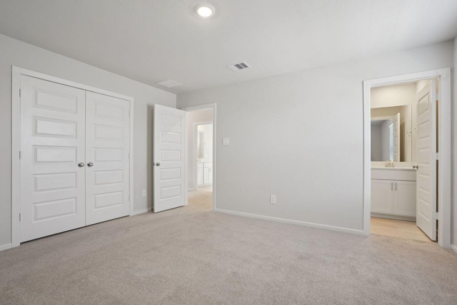 Photo is not of the actual home but is an inspirational photo of builder's model home and may depict options, furnishings, and/or decorator features that are not included.