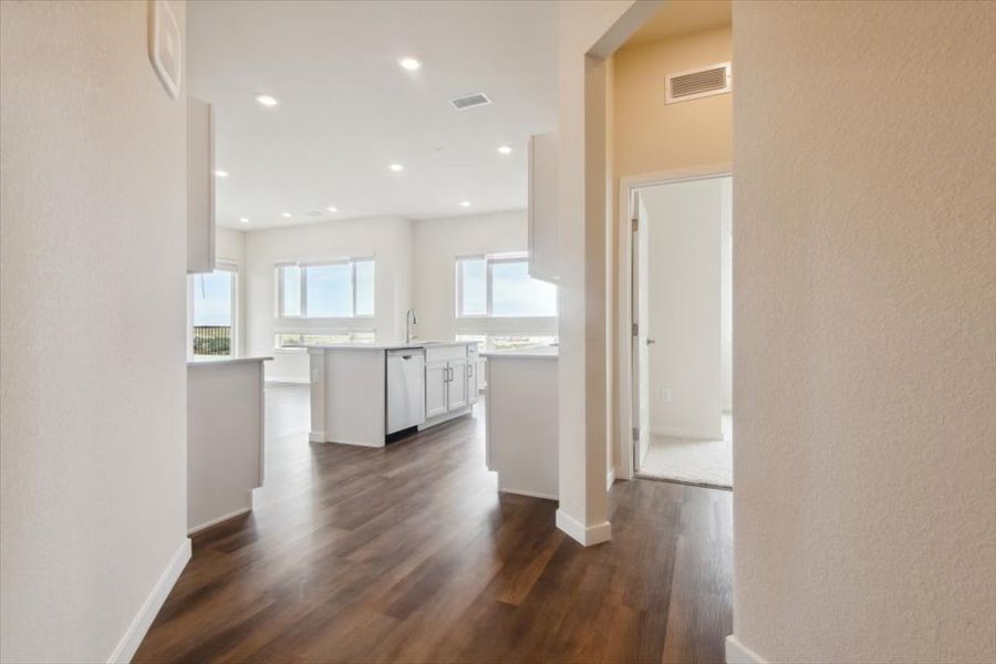 Spacious, unfurnished interior of a new home in Condo Collection at Grand Vue at Interlocken, Broomfield (Image 9). Spacious, unfurnished interior of a new home in Condo Collection at Grand Vue at Interlocken, Broomfield (Image 9).