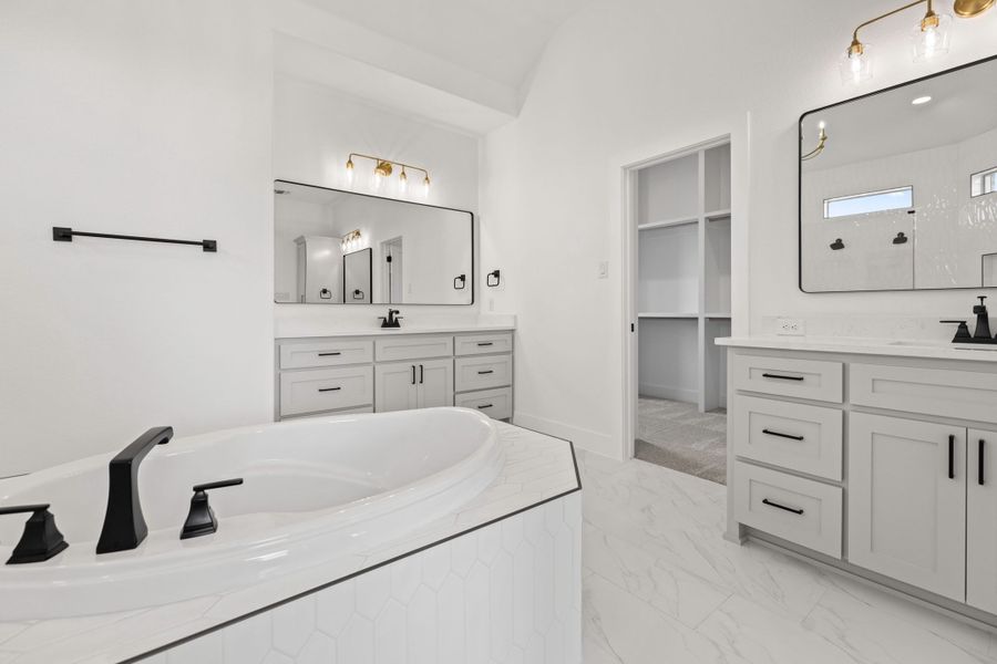 Furnished interior view inside a new home in Prairie Winds Estates, Poolville (Image 15). Furnished interior view inside a new home in Prairie Winds Estates, Poolville (Image 15).