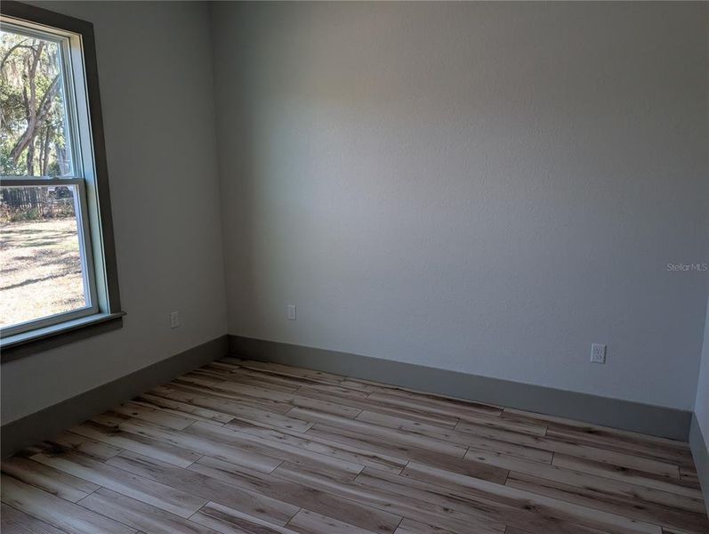 Spacious, unfurnished interior of a new home in , Ocala (Image 19).