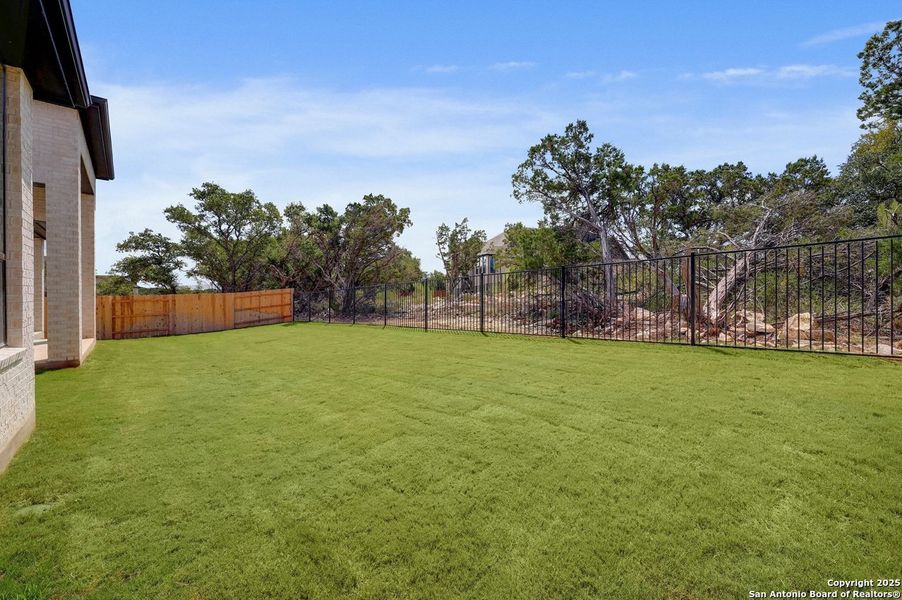 Image 24 of a home in . Image 24 of a home in .