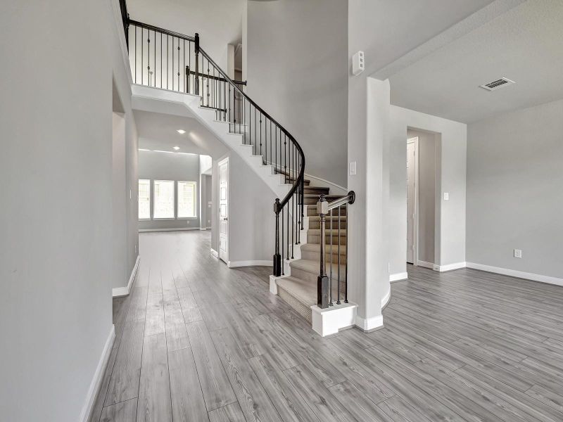 Photo is not of the actual home, but is an inspirational photo of builder’s model home and may depict options, furnishings, and/or decorator features that are not included.