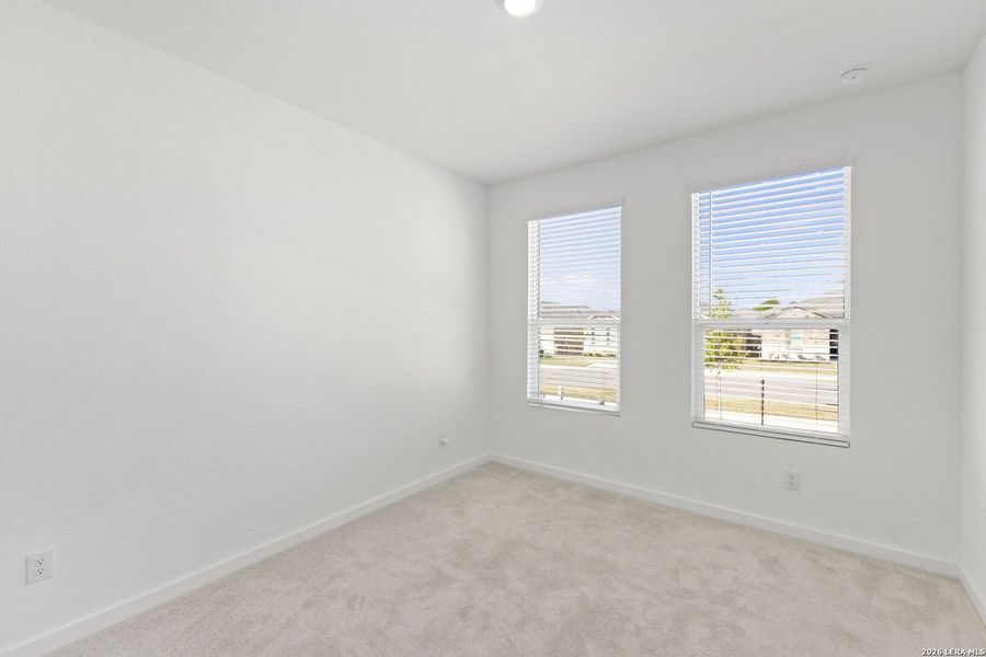 Spacious, unfurnished interior of a new home in Grace Valley, Marion (Image 28).