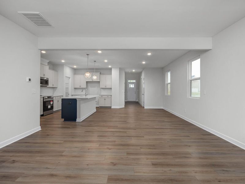 Spacious, unfurnished interior of a new home in Wellers Knoll, Lillington (Image 9). Spacious, unfurnished interior of a new home in Wellers Knoll, Lillington (Image 9).