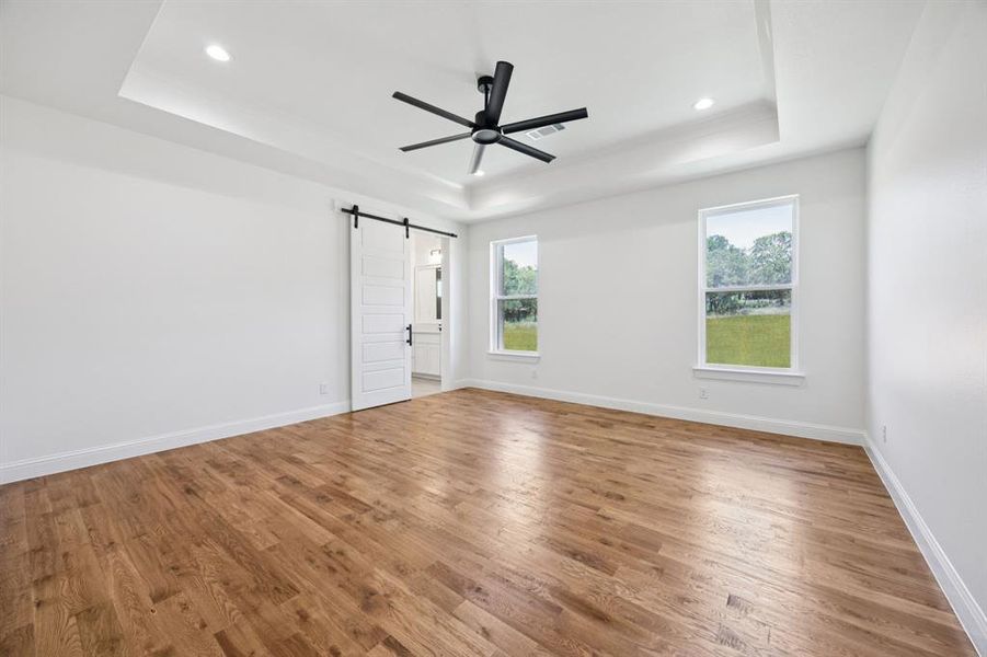 Spacious, unfurnished interior of a new home in , Weatherford (Image 20). Spacious, unfurnished interior of a new home in , Weatherford (Image 20).