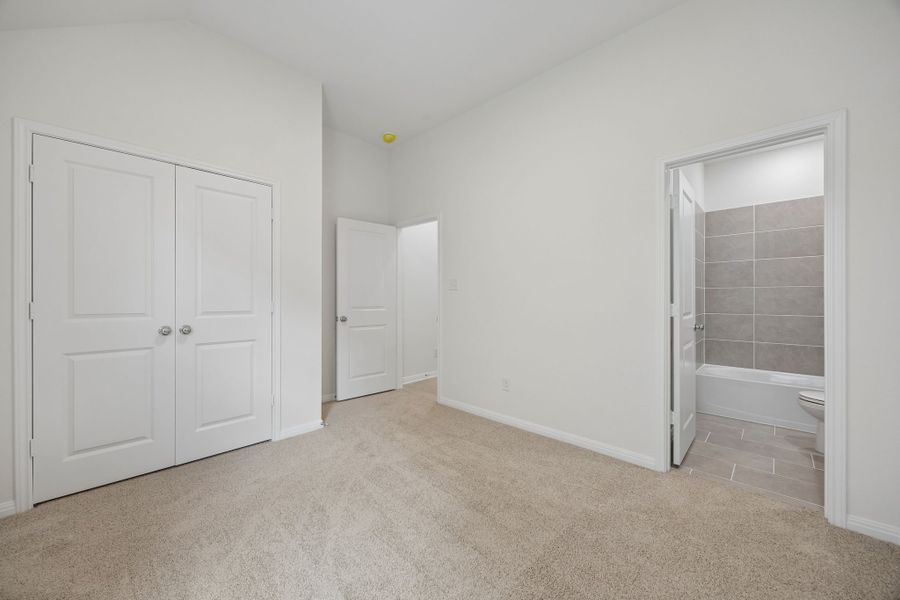 Spacious, unfurnished interior of a new home in Riviera Pines, Huffman (Image 29). Spacious, unfurnished interior of a new home in Riviera Pines, Huffman (Image 29).