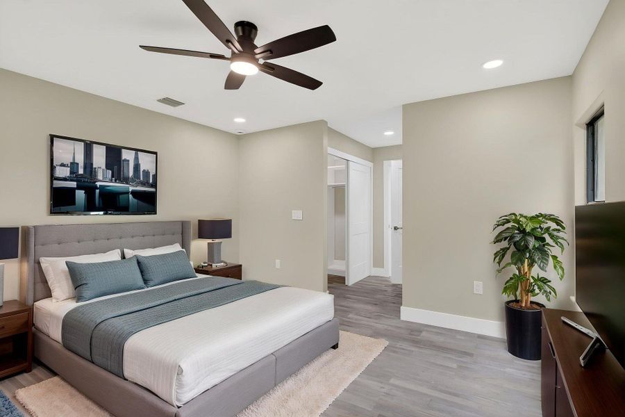 27-web-or-mls-P1171093 virtually staged