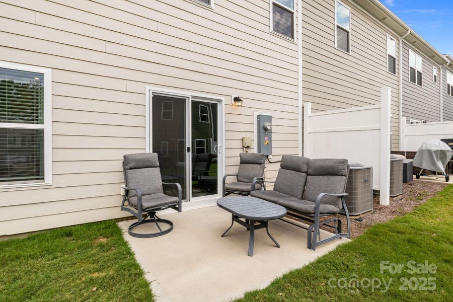 Exterior details and patio area of a home in , Charlotte (Image 3).