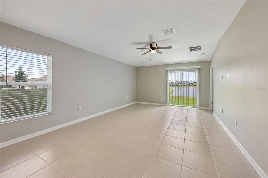 Spacious, unfurnished interior of a new home in , Daytona Beach (Image 24).