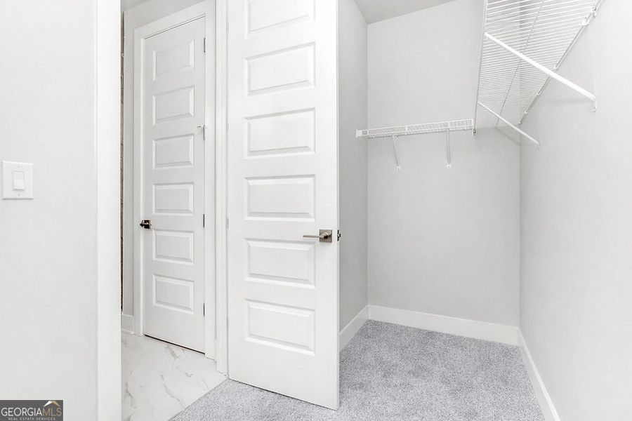 Spacious, unfurnished interior of a new home in The Manor at Gainesville Township, Gainesville (Image 23).