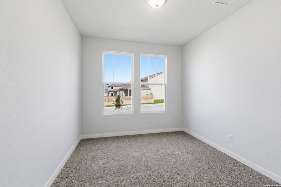 Spacious, unfurnished interior of a new home in , San Antonio (Image 23).