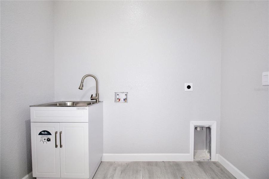 Image 32 of a home in .