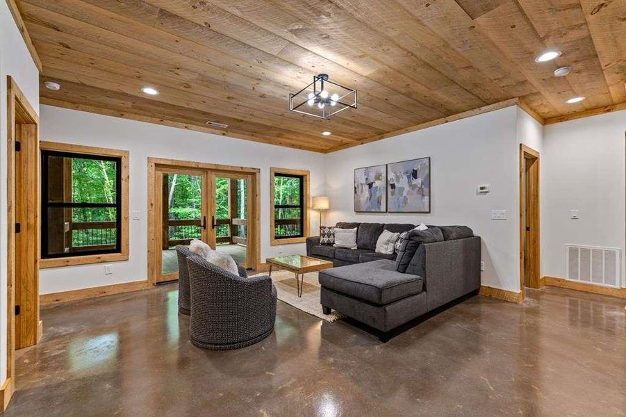 Furnished interior view inside a new home in , McCaysville (Image 38).