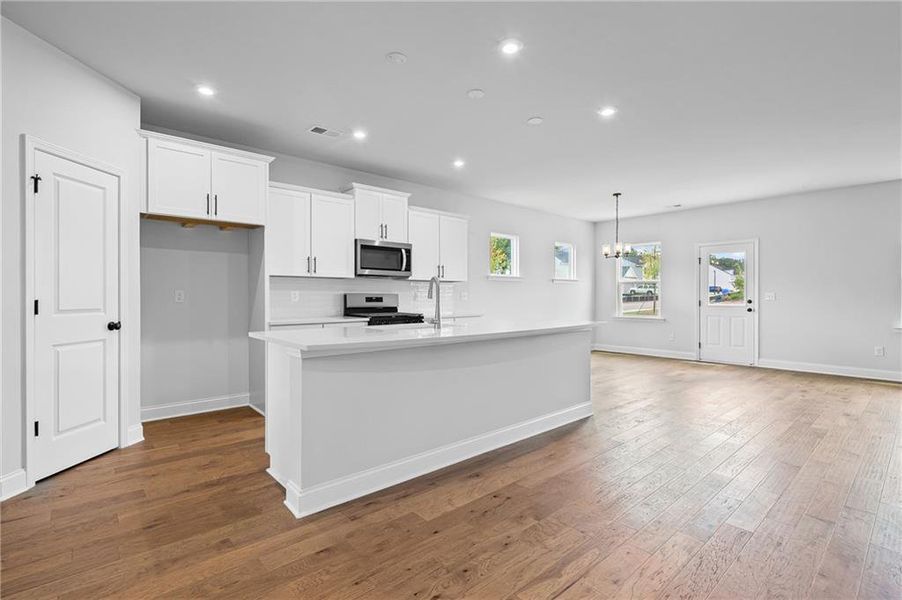 Image 31 of a home in Hawthorne Ridge. Image 31 of a home in Hawthorne Ridge.