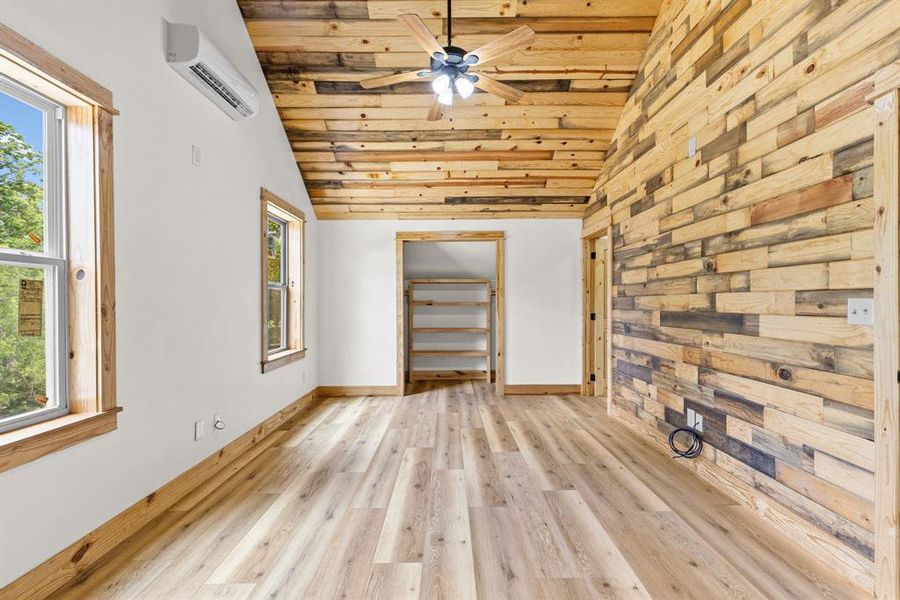 Spacious, unfurnished interior of a new home in , Lone Oak (Image 29). Spacious, unfurnished interior of a new home in , Lone Oak (Image 29).