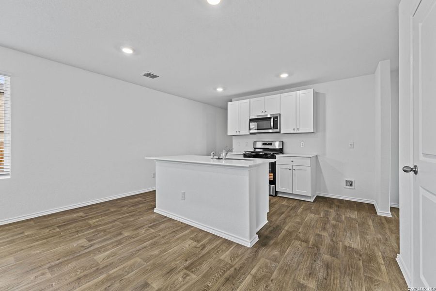 Furnished interior view inside a new home in Applewood, San Antonio (Image 7).