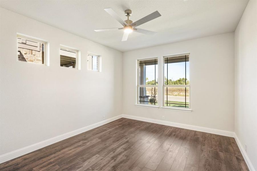 Spacious, unfurnished interior of a new home in Hampton Park, Glenn Heights (Image 21). Spacious, unfurnished interior of a new home in Hampton Park, Glenn Heights (Image 21).