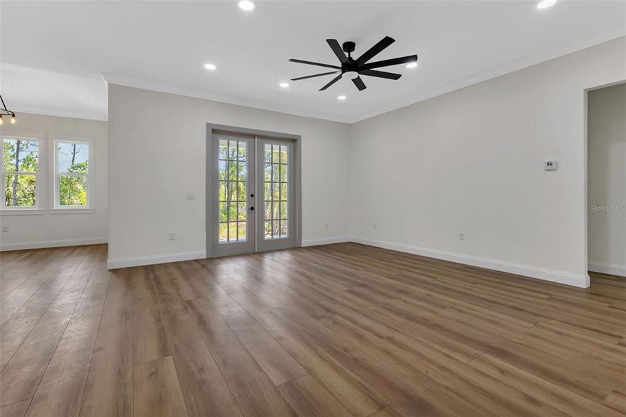 Spacious, unfurnished interior of a new home in , Port Charlotte (Image 22).