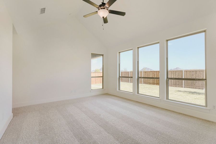 4308 Double Diamond - Primary Bedroom