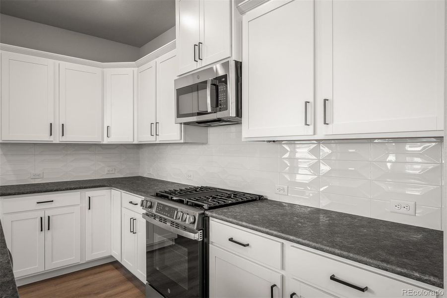 Image 29 of a home in Revel Crossing at Wolf Ranch – The Ascent Collection.