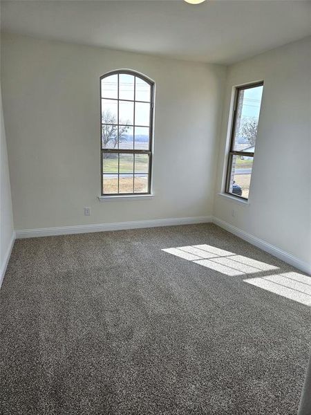 Spacious, unfurnished interior of a new home in Corner Stone Ranch, Howe (Image 28).