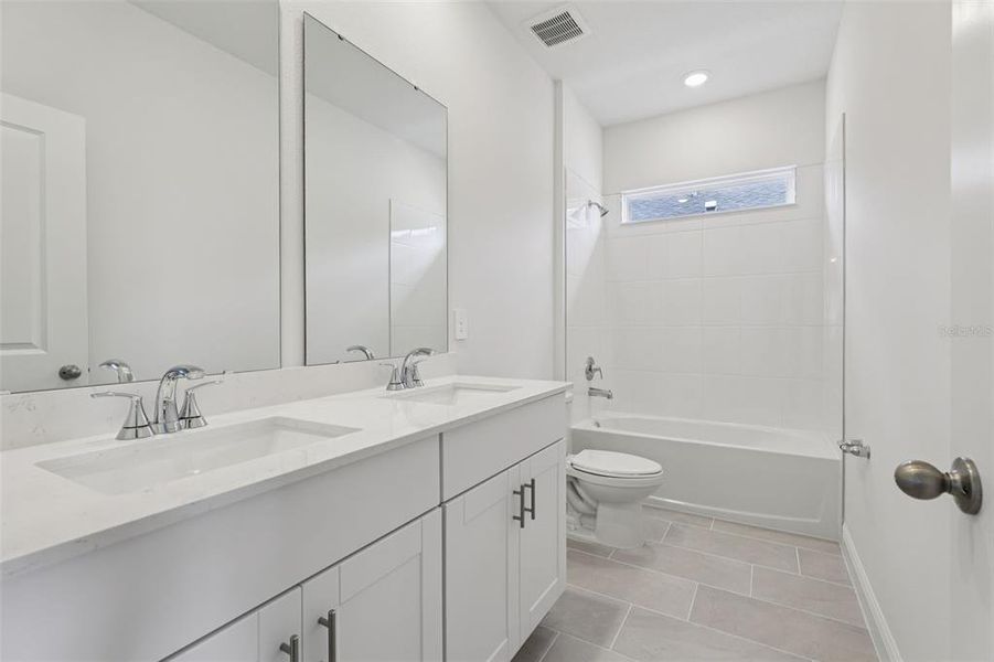 Furnished interior view inside a new home in Cyrene at Minneola, Minneola (Image 11).