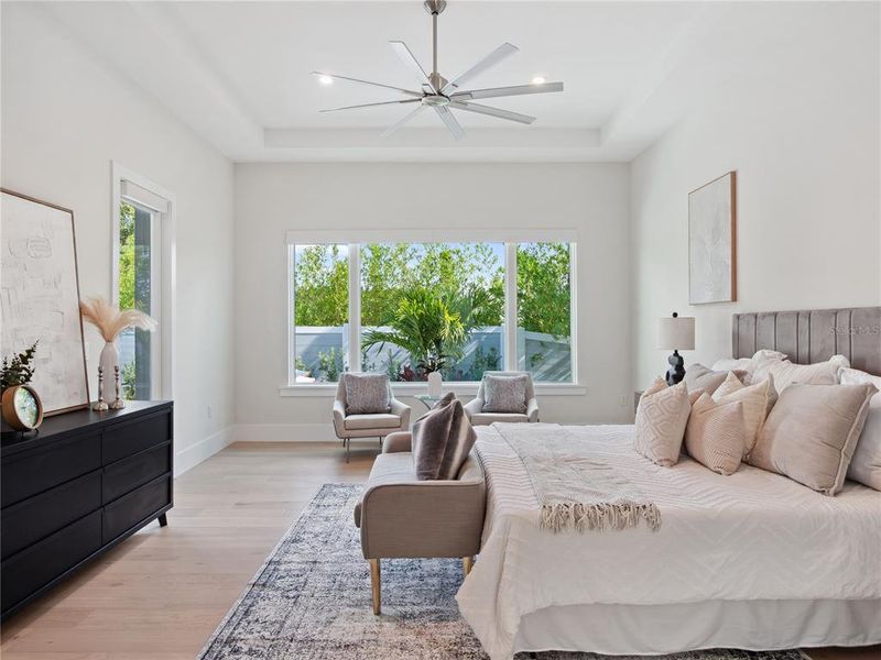 Furnished interior view inside a new home in Lake Sheen Sound, Orlando (Image 36).