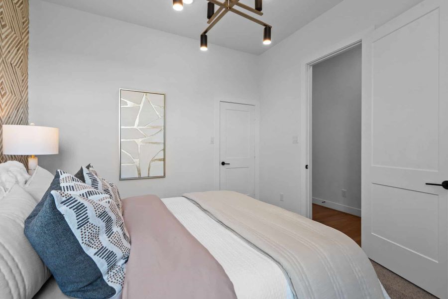 Furnished interior view inside a new home in Evergreen, Conroe (Image 32). Furnished interior view inside a new home in Evergreen, Conroe (Image 32).